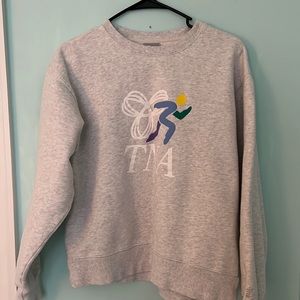 Aritzia TNA Crewneck